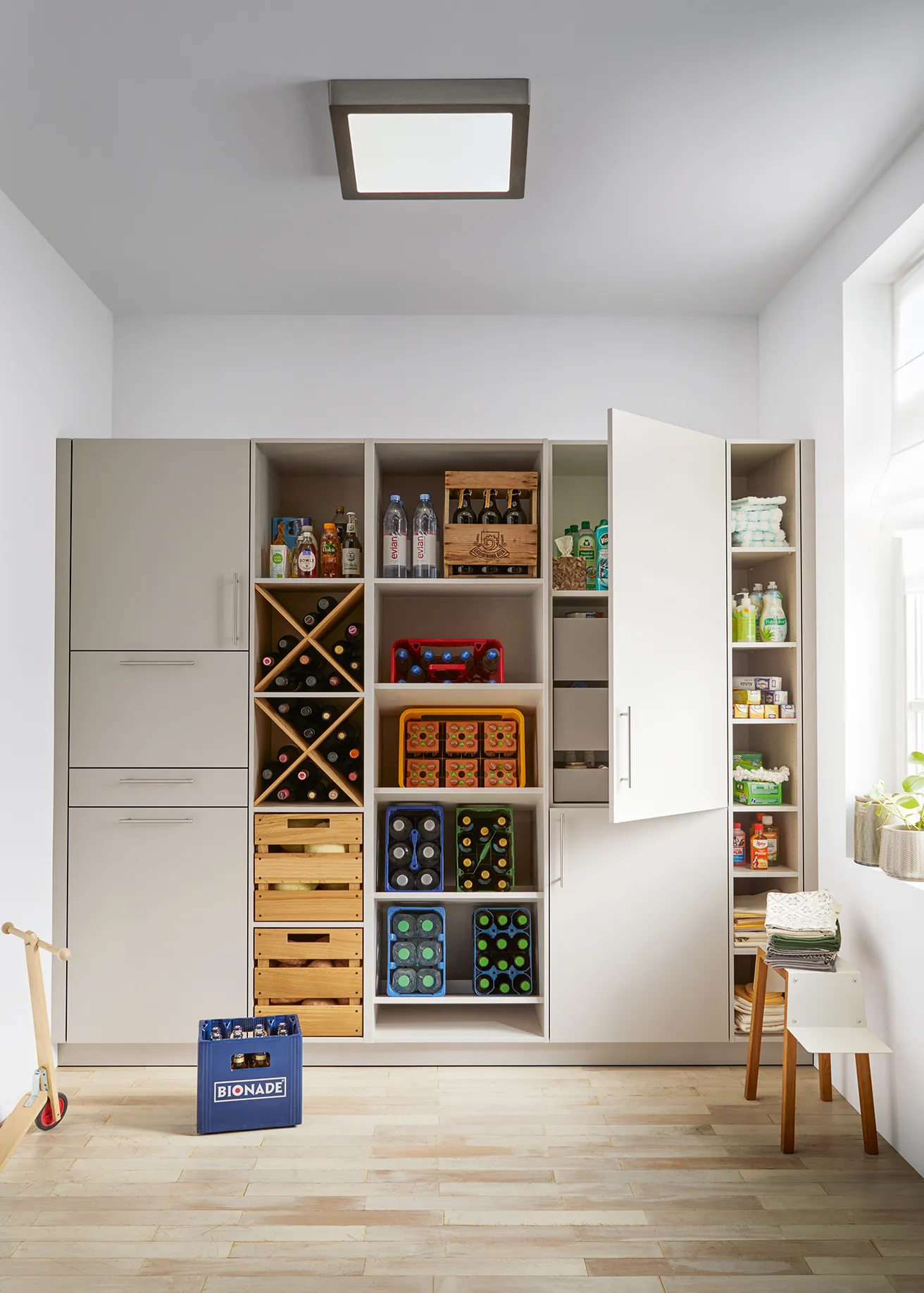 NOV-K210_HWR_ALM-L497M_BIE-L455_2022.webp